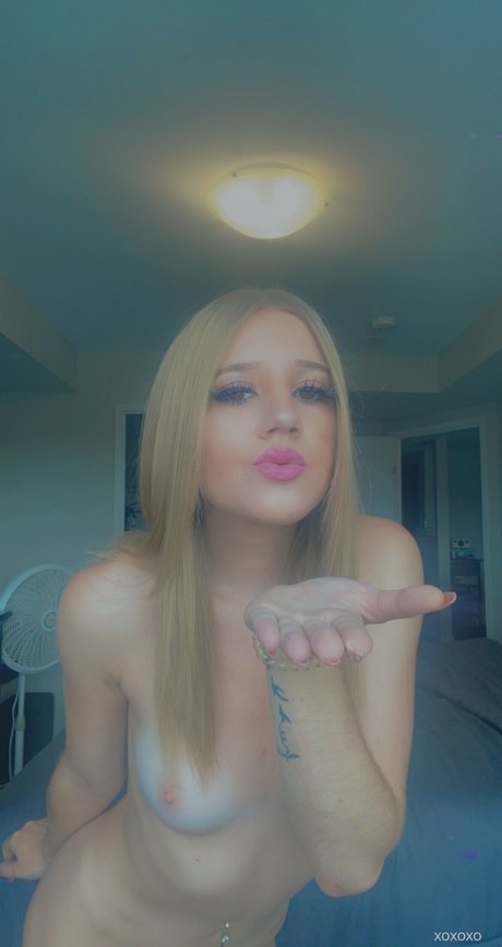 Jasmine Nicolle pornstar naked gallery