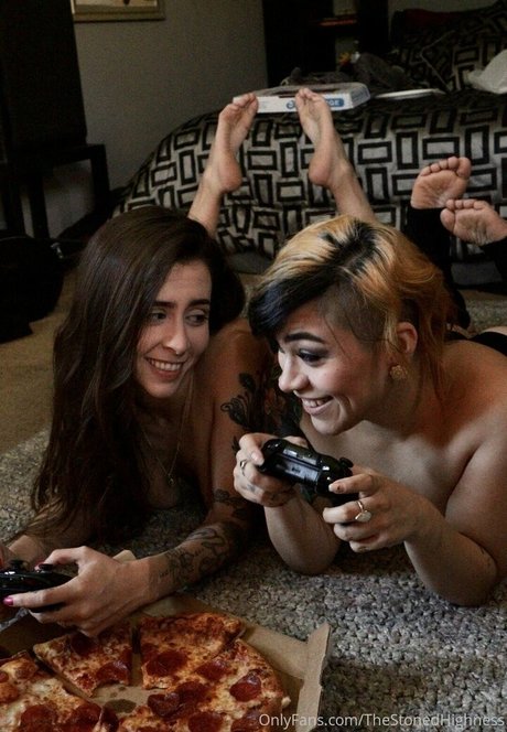 The Stoned Highness star nudes archive