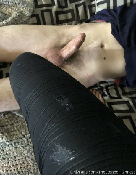 The Stoned Highness star du porno en haute qualité photos