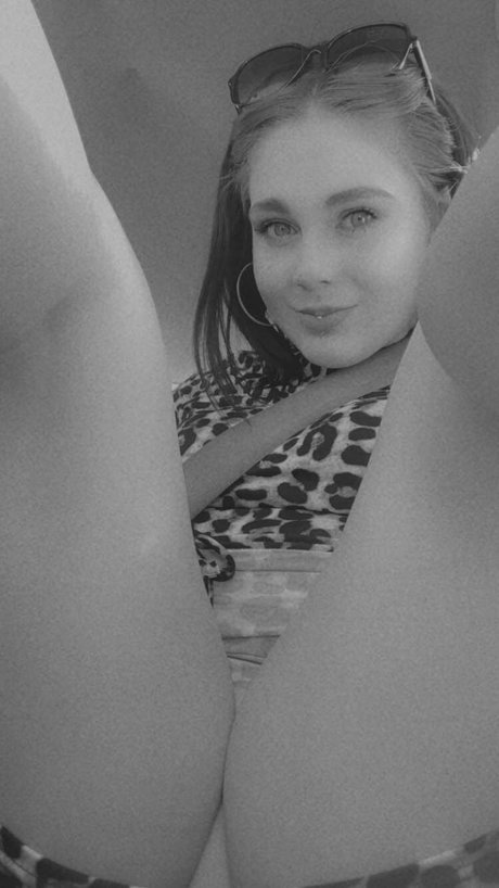 Serenity Smith star art pic