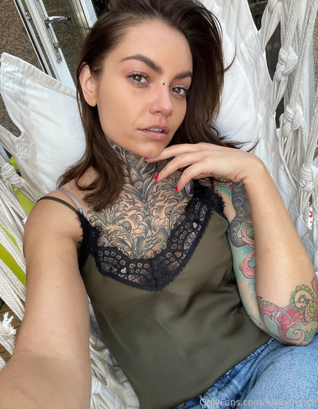 Nikky French modelo mejor galería