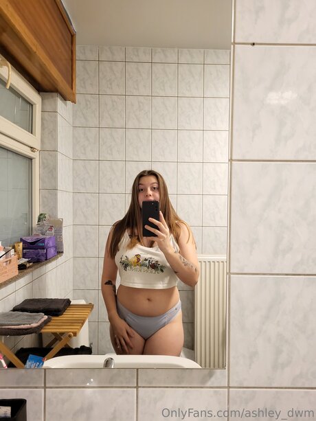 Ashley Dwm star du porno xxx des photos