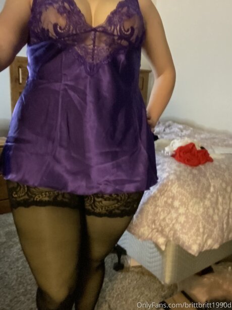 Brittbritt1990d actrice de nus des photos