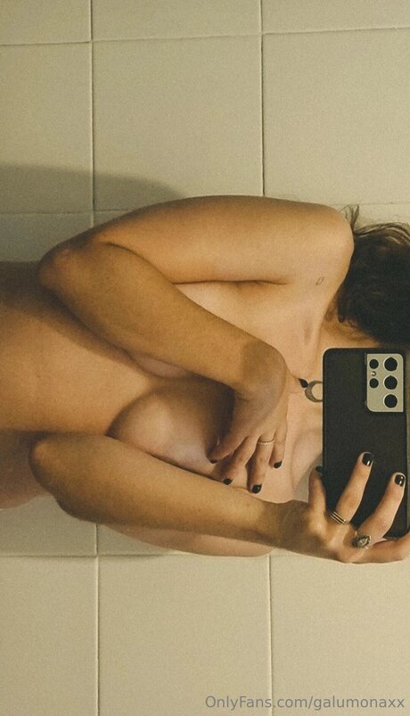 Galumonaxx pornstar high quality pic