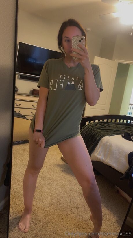 Starrelove69 star du porno xxx galeries