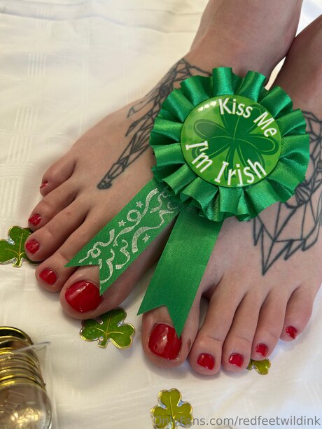 Redfeetwildink buen modelo imágenes