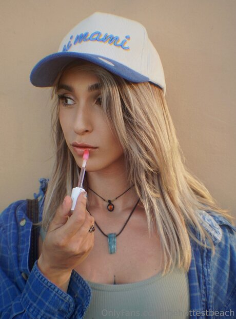 Thehottestbeach étoile xxx img