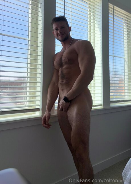 Colton Voss star porn photos
