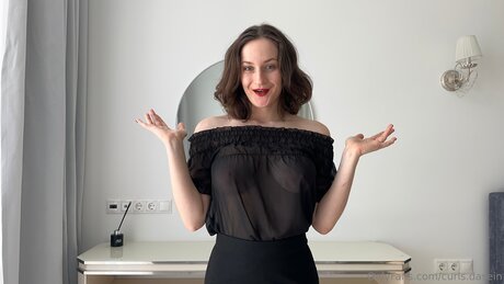 Curls Dasein pornstar nude photo