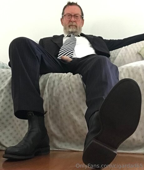 Cigardad65 naked pornstar image