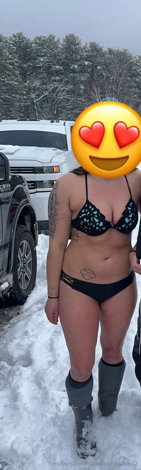 Backwoodsbarbie52 hot model images