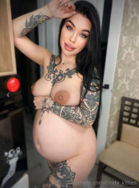 Cindy Kitten modelo desnudos archivo