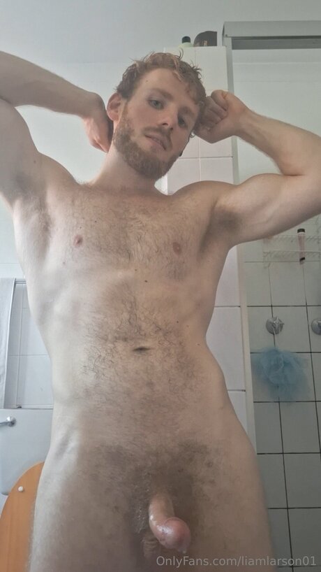 Liamlarson01 model adult photo