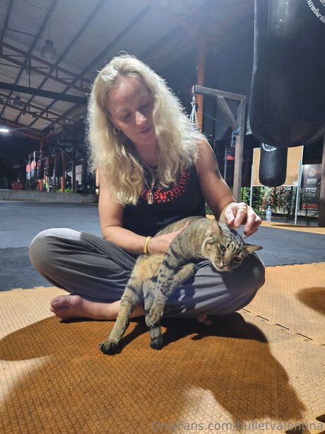 Bulletvalentina xxx étoile images