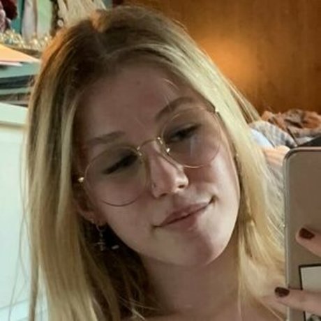 Mila Madness art star du porno collection