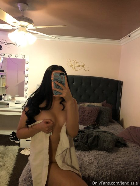 jendizzle_ model images