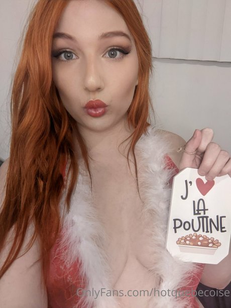 Delphine model top pic
