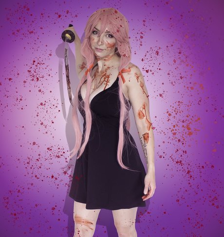 RhiCosplay actriz erótica galería