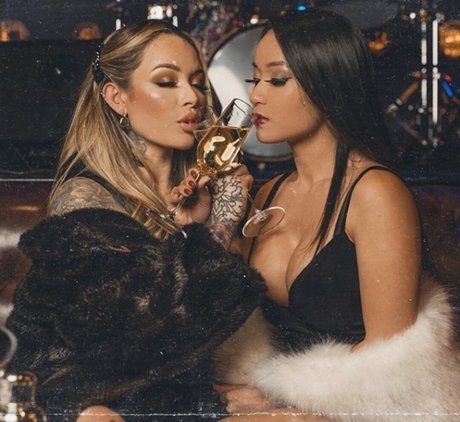 Simpalicety étoile magnifique des photos