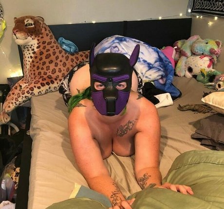 UnicornButtStuff pornstar nude pic