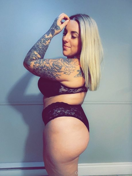 Melissa St Laurent Rondeau star porn pic