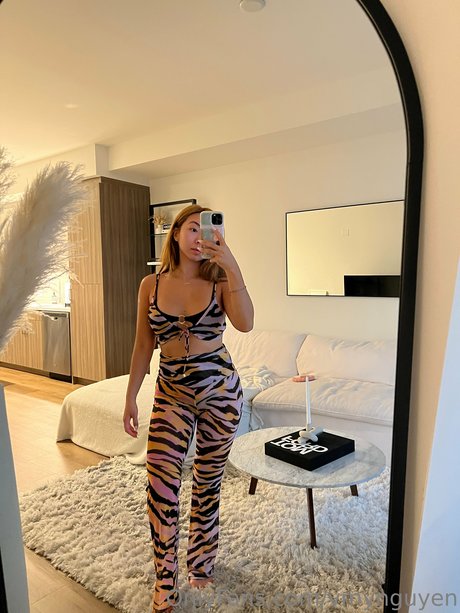 Victoria Nguyen modèle xxx img