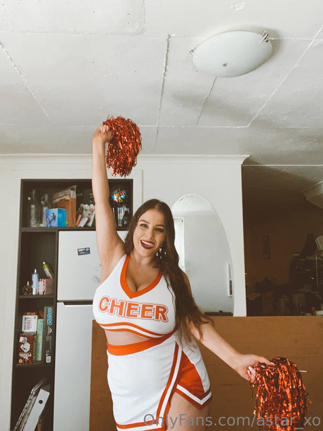 Astar xo modelo sexual foto