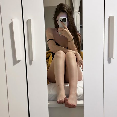 Nyakich estrella porno hermosa fotos