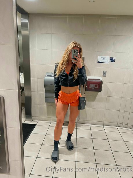 Madison Brock_ nice star pics