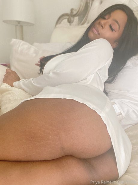 Priya Rainelle_ star du porno de haute qualité galeries