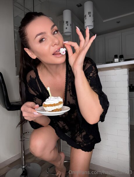 Hazelblais13 adult star galleries