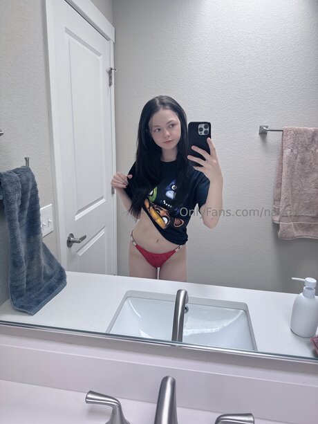 Nayohmii desnudos estrella imagen