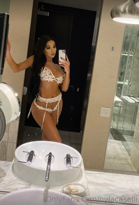 Nylajade estrella recopilación