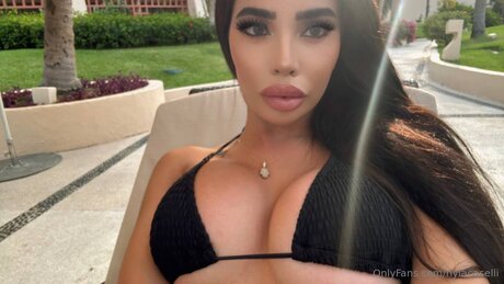 Nylajade naked model picture