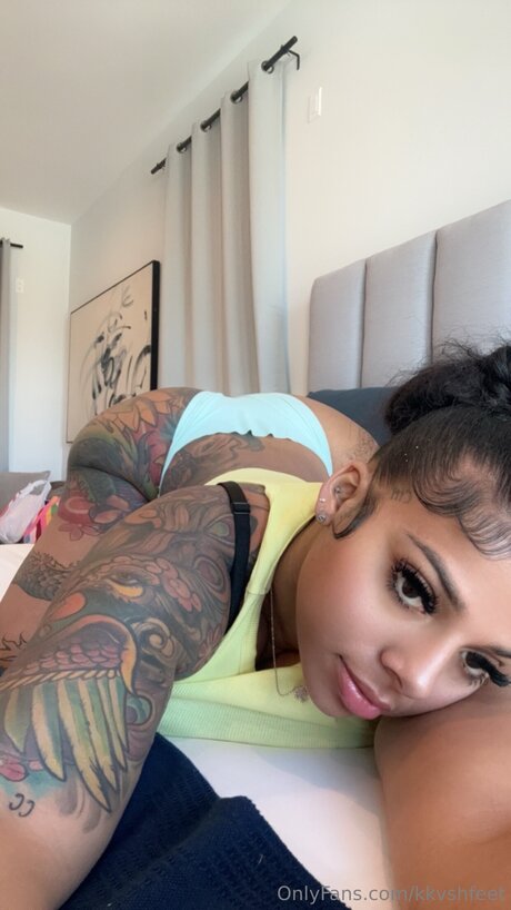 Kkvshfeet joli modèle archive