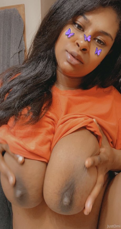 _Omi Stark desnudos de estrellas imágenes