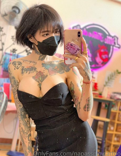 Napassploytattoo_ erotic model image