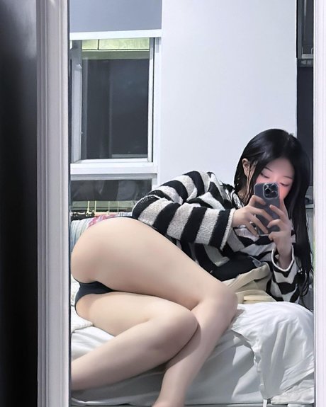 Rattybot nudes model images