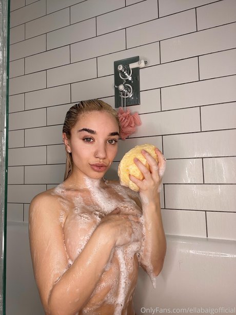 Ella Baig actrice parfaite photo