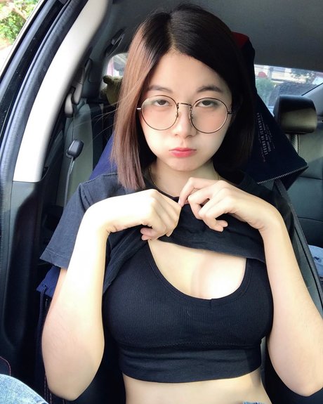 _Kansuda actriz erótica galería