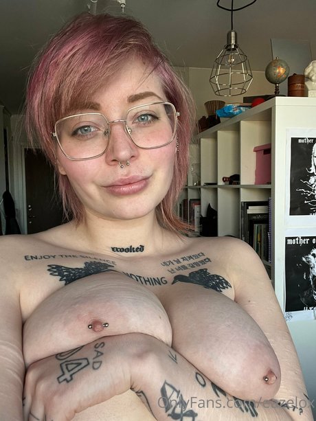 Shelley Floryd high quality pornstar photos