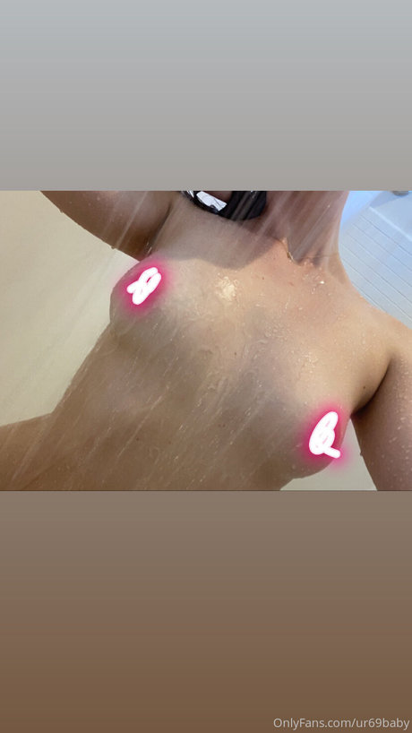 _av modelo desnudos galerías