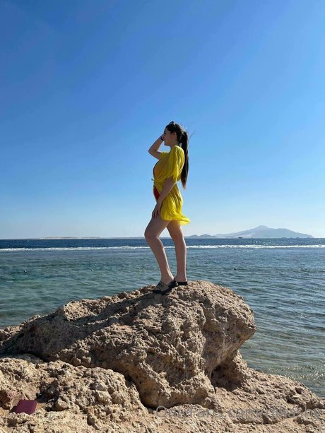 Emmika perfect actress image