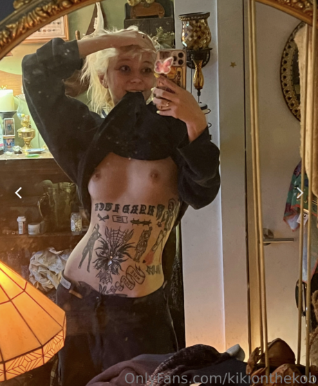 Calico model exclusive images