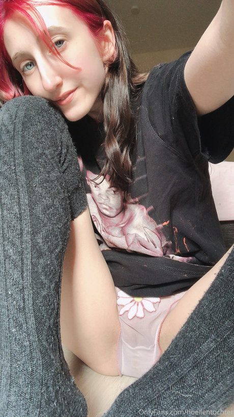 Roxane_ modèle joli des photos