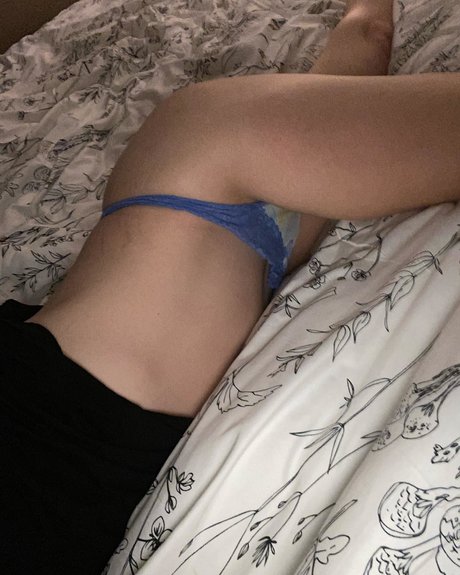 Camaray pornstar exclusive pictures