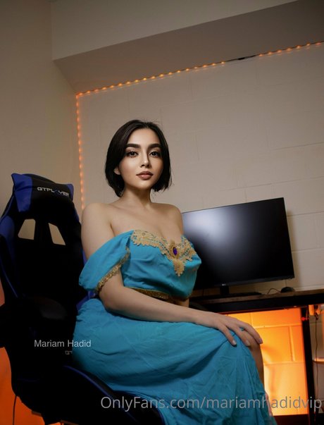 Mariam Hadid actriz erótica galerías