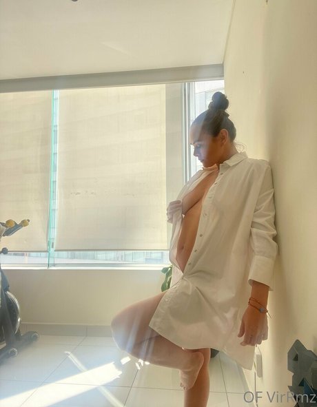 Virginia Ramirez estrella porno agradable foto