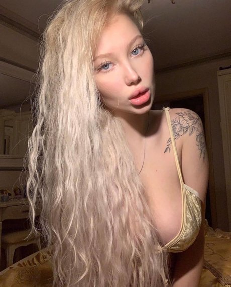Sophia moonlight erotic pornstar image