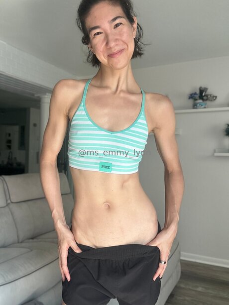 Ms Emmy Lynn modelo porno imagen